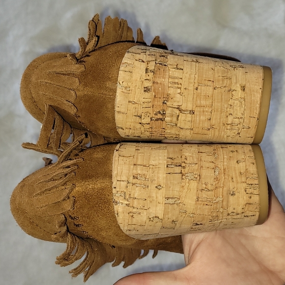 Tory Burch Huntington Beaded Embroidered Fringe Moccasin Boho Heel Booties - Picture 7 of 15